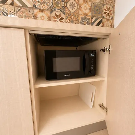 Bukowski Loft House Apartment