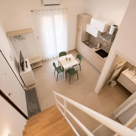 Lägenhet Bukowski Loft House Porticello